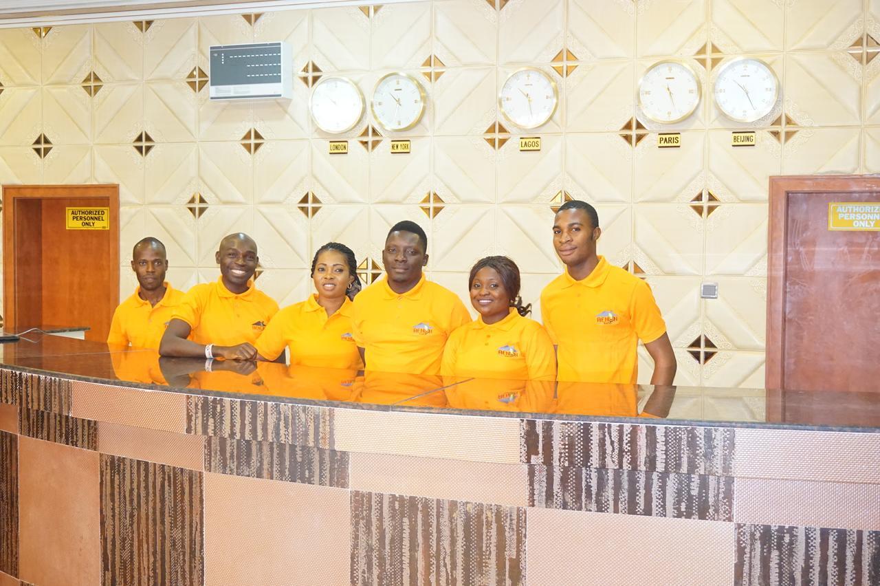 Aenon Suites Oshogbo ภายนอก รูปภาพ